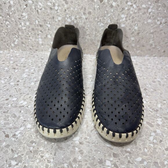 Ilse Jacobsen Tulip Shoes Women’s 10 Navy Blue Slip On Perforated Flats‎ Comfort - Picture 13 of 13